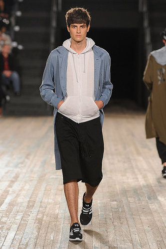 New York Fashion Week: Y-3 Spring 2010 New York Fashion Week: Y-3 Spring 2010