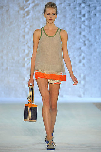 New York Fashion Week: Philosophy Di Alberta Ferretti Spring 2010 New York Fashion Week: Philosophy Di Alberta Ferretti Spring 2010