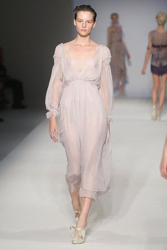 Milan Fashion Week: Alberta Ferretti Spring 2010 Milan Fashion Week: Alberta Ferretti Spring 2010