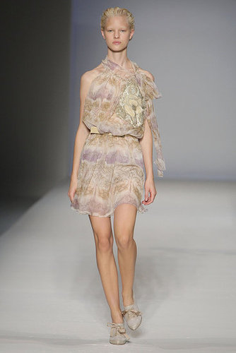 Milan Fashion Week: Alberta Ferretti Spring 2010 Milan Fashion Week: Alberta Ferretti Spring 2010