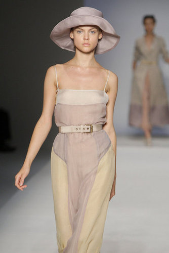 Milan Fashion Week: Alberta Ferretti Spring 2010 Milan Fashion Week: Alberta Ferretti Spring 2010