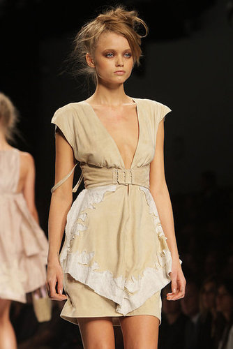 Milan Fashion Week: Fendi Spring 2010 Milan Fashion Week: Fendi Spring 2010
