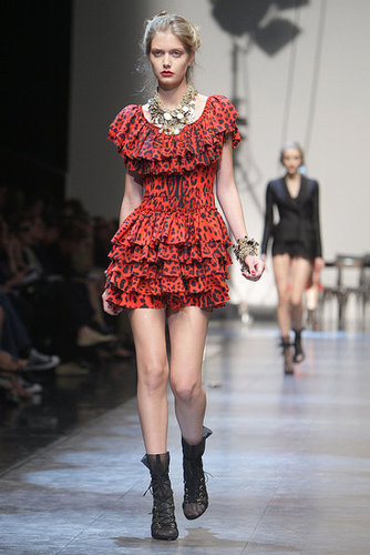 Milan Fashion Week: Dolce & Gabbana Spring 2010 Milan Fashion Week: Dolce & Gabbana Spring 2010