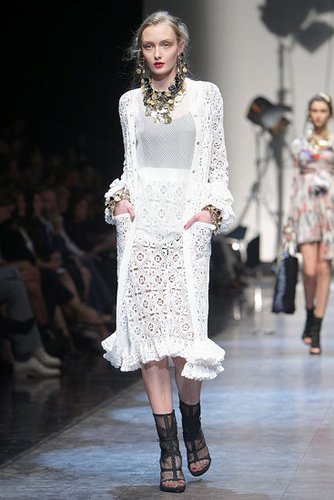 Milan Fashion Week: Dolce & Gabbana Spring 2010 Milan Fashion Week: Dolce & Gabbana Spring 2010