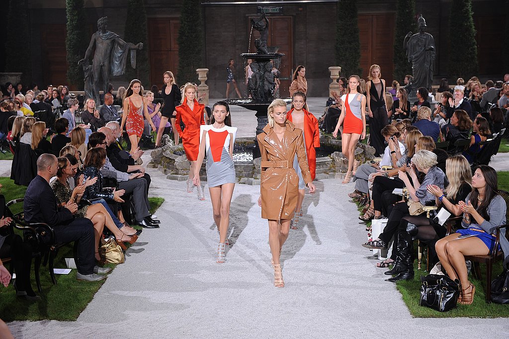 London Fashion Week: Julien Macdonald Spring 2010 London Fashion Week: Julien Macdonald Spring 2010