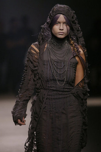 Paris Fashion Week: Gareth Pugh Spring 2010 Paris Fashion Week: Gareth Pugh Spring 2010
