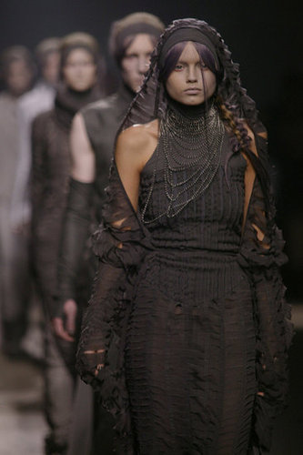 Paris Fashion Week: Gareth Pugh Spring 2010 Paris Fashion Week: Gareth Pugh Spring 2010