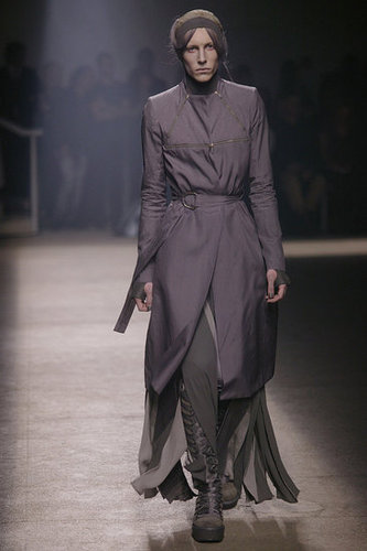 Paris Fashion Week: Gareth Pugh Spring 2010 Paris Fashion Week: Gareth Pugh Spring 2010