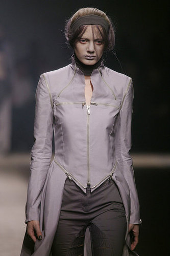 Paris Fashion Week: Gareth Pugh Spring 2010 Paris Fashion Week: Gareth Pugh Spring 2010