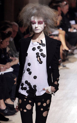 Paris Fashion Week: Yohji Yamamoto Spring 2010 Paris Fashion Week: Yohji Yamamoto Spring 2010
