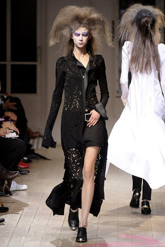Paris Fashion Week: Yohji Yamamoto Spring 2010 Paris Fashion Week: Yohji Yamamoto Spring 2010