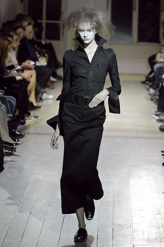 Paris Fashion Week: Yohji Yamamoto Spring 2010 Paris Fashion Week: Yohji Yamamoto Spring 2010