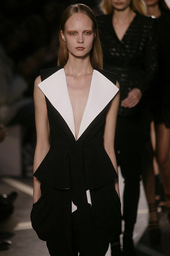 Paris Fashion Week: Givenchy Spring 2010 Paris Fashion Week: Givenchy Spring 2010