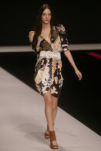 Paris Fashion Week: Leonard Spring 2010 Paris Fashion Week: Leonard Spring 2010