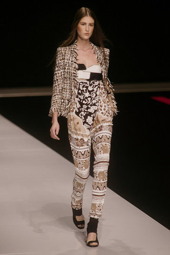 Paris Fashion Week: Leonard Spring 2010 Paris Fashion Week: Leonard Spring 2010