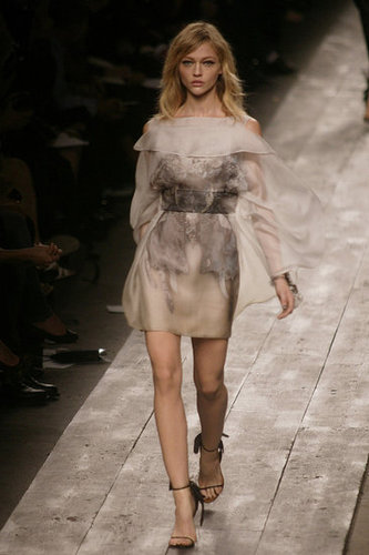 Paris Fashion Week: Valentino Spring 2010 Paris Fashion Week: Valentino Spring 2010