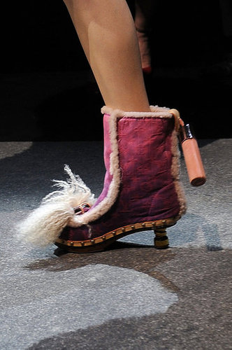 Paris Fashion Week: Louis Vuitton Spring 2010 Paris Fashion Week: Louis Vuitton Spring 2010