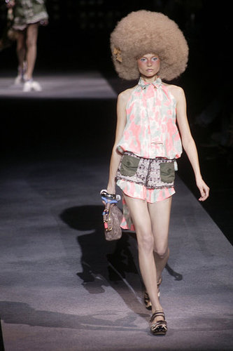 Paris Fashion Week: Louis Vuitton Spring 2010 Paris Fashion Week: Louis Vuitton Spring 2010