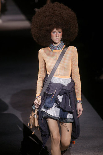 Paris Fashion Week: Louis Vuitton Spring 2010 Paris Fashion Week: Louis Vuitton Spring 2010