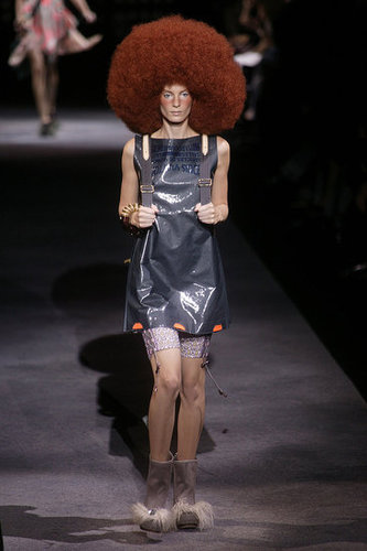 Paris Fashion Week: Louis Vuitton Spring 2010 Paris Fashion Week: Louis Vuitton Spring 2010