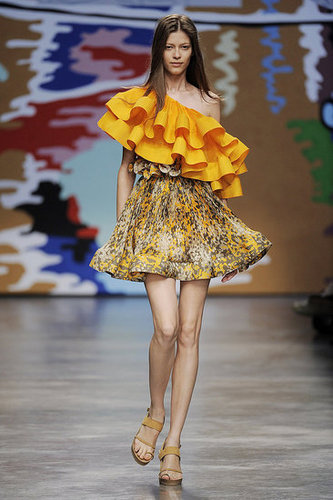 Paris Fashion Week: Stella McCartney Spring 2010 Paris Fashion Week: Stella McCartney Spring 2010
