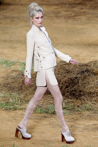 Paris Fashion Week: Chanel Spring 2010 Paris Fashion Week: Chanel Spring 2010