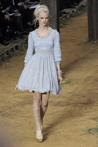 Paris Fashion Week: Chanel Spring 2010 Paris Fashion Week: Chanel Spring 2010