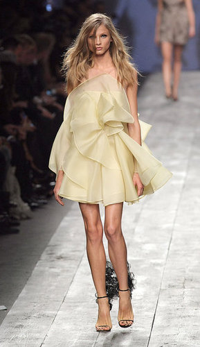 Paris Fashion Week: Valentino Spring 2010 Paris Fashion Week: Valentino Spring 2010