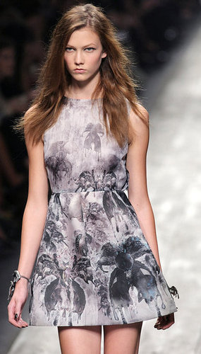 Paris Fashion Week: Valentino Spring 2010 Paris Fashion Week: Valentino Spring 2010