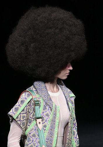 Paris Fashion Week: Louis Vuitton Spring 2010 Paris Fashion Week: Louis Vuitton Spring 2010