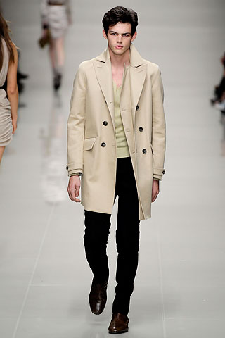 Burberry Prorsum spring 2010
Burberry Prorsum spring 2010