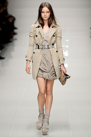 Burberry Prorsum spring 2010
Burberry Prorsum spring 2010