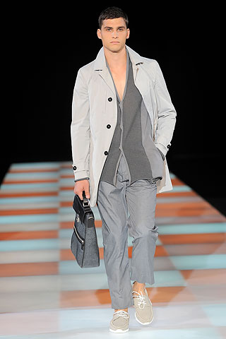 Giorgio Armani spring 2010
Giorgio Armani spring 2010