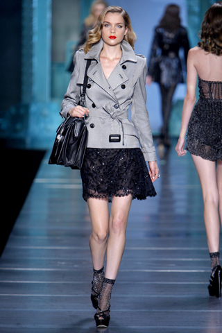 Christian Dior spring 2010
Christian Dior spring 2010