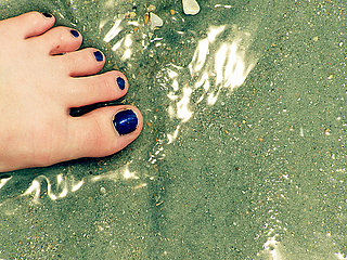 Remove Nail Polish Easily With This Tip