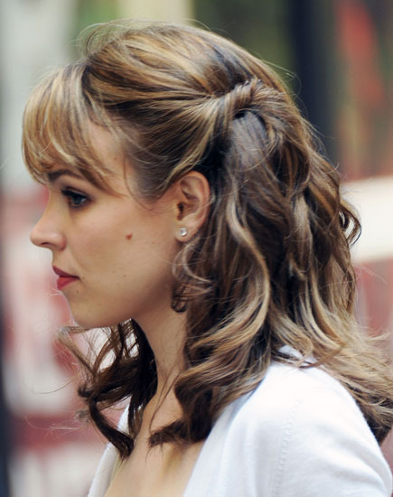 Rachel McAdams's Hairstyle How-To Rachel McAdams's Hairstyle How-To
