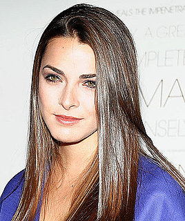 Get Anna Wintour's Daughter Bee Shaffer's Perfect September Issue Premiere Smoky Eye