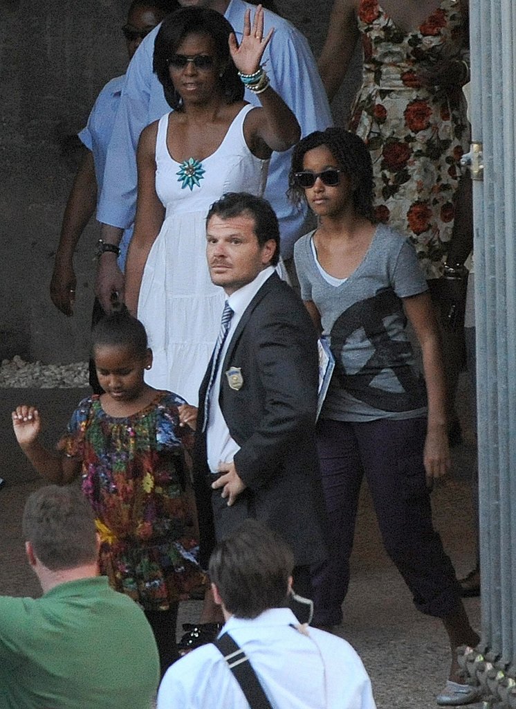 Sasha and Malia Obama Make Gelato at Giolitti in Rome, Italy Sasha and Malia Obama Make Gelato at Giolitti in Rome, Italy