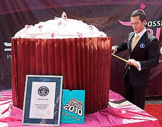 1,224-pound Cupcake Sets New World Record For World's Largest Cupcake