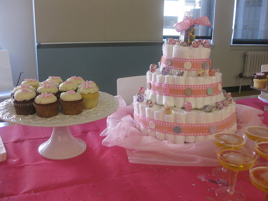 How to Host an Office Baby Shower 2009-08-28 13:17:21