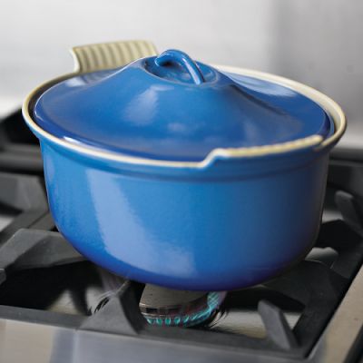 Le Creuset Heritage Oval Cocotte Le Creuset Heritage Oval Cocotte