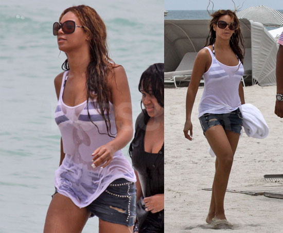 Beyonce Swimming in Miami Beyonce Swimming in Miami