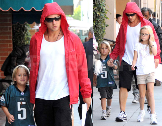 Photos of Ryan Phillippe, Ava and Deacon 