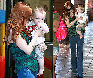 Ashlee Simpson Spreads the Smiles