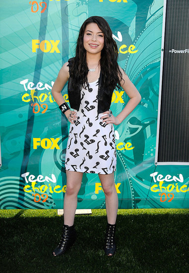 Photos of the Ladies Red Carpet at the 2009 Teen Choice Awards Photos of the Ladies Red Carpet at the 2009 Teen Choice Awards