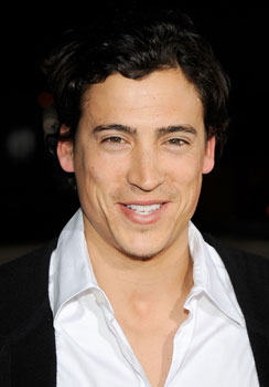Andrew Keegan Accused of Abusing His Girlfriend