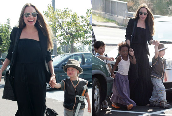 Photos of Angelina and the Kids at Toys R Us