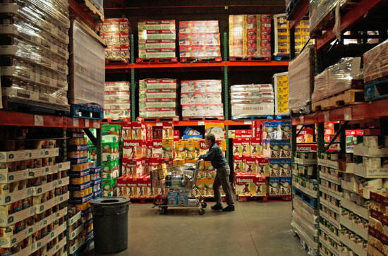 Best Ways to Save Money at Costco and Other Warehouse Clubs