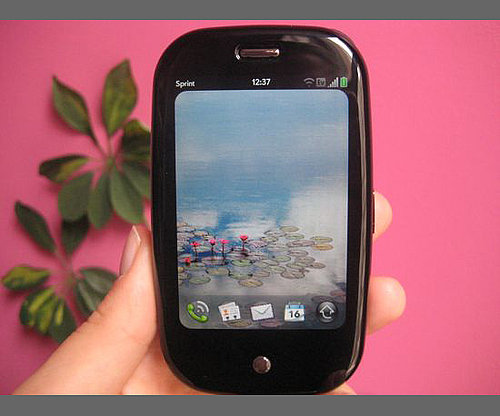 I Gave the Palm Pre a Hands-On Test I Gave the Palm Pre a Hands-On Test