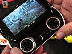 Daily Tech: A Quick Hands-On Video of the PSPgo Daily Tech: A Quick Hands-On Video of the PSPgo